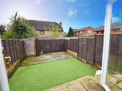 3 bed house for sale in Traffic-free Location With Garage Nearby - Four Marks,
GU34, Alton