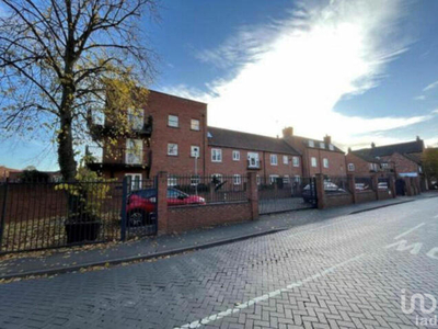 1 Bedroom Apartment For Sale In Lichfield