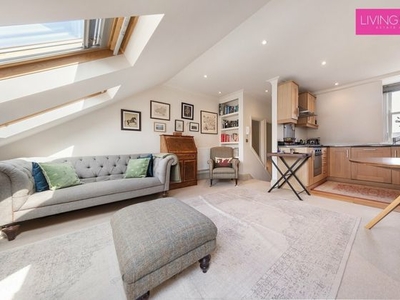 1 bedroom flat for sale Parson's Green, SW6 7EH