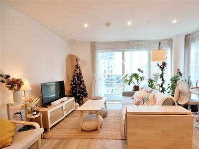2 Bedroom Apartment For Rent In Kidbrooke Village, London