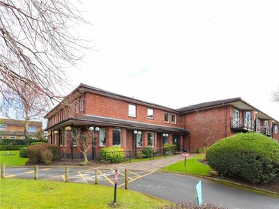 2 Bedroom Apartment For Sale In Cheadle, Greater Manchester