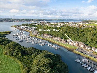 2 Bedroom Apartment For Sale In Milford Haven, Pembrokeshire