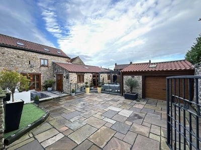 2 Bedroom Barn Conversion For Sale In Hollygarth Lane, Beal