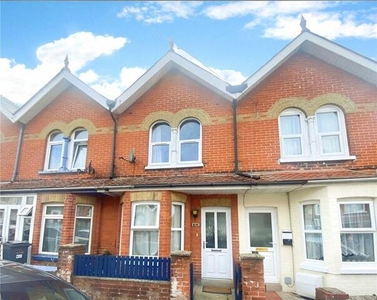 2 Bedroom Terraced House For Sale In East Cowes