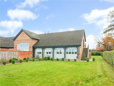 3 Bedroom Barn Conversion For Rent In Shipston-on-stour, Warwickshire