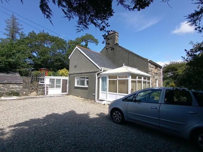 3 Bedroom Detached House For Sale In Criccieth, Gwynedd