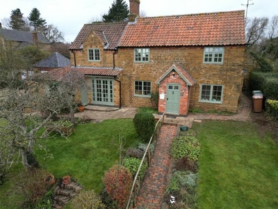 3 Bedroom Detached House For Sale In Eaton