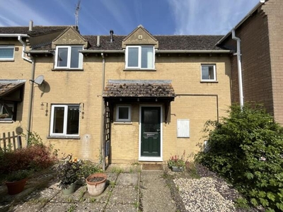3 Bedroom Terraced House For Rent In Lechlade