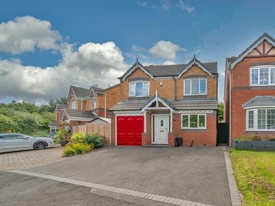 4 Bedroom Detached House For Sale In Heath Hayes