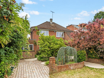 4 Bedroom Detached House For Sale In Wimbledon