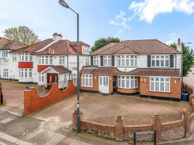 5 Bedroom House For Sale In Stanmore