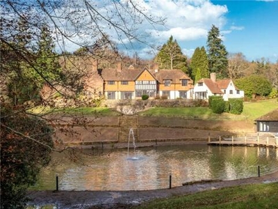 6 Bedroom Detached House For Sale In Petersfield, Hampshire