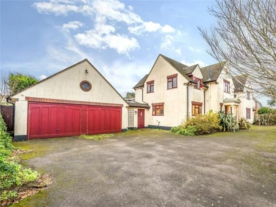 7 Bedroom Detached House For Sale In New Milton, Hampshire