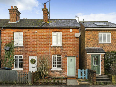 End Of Terrace House For Sale In Godalming, Surrey