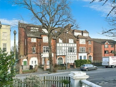 1 Bedroom Flat For Sale In St. Leonards-on-sea, East Sussex