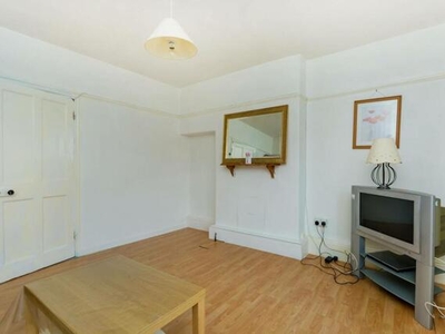 1 Bedroom Flat For Sale In Tulse Hill, London