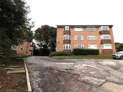 2 Bedroom Apartment For Sale In Prenton, Wirral