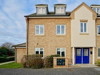 2 Bedroom Apartment For Sale In St. Ives, Cambridgeshire