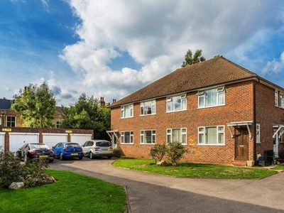 2 Bedroom Apartment For Sale In West Wimbledon
