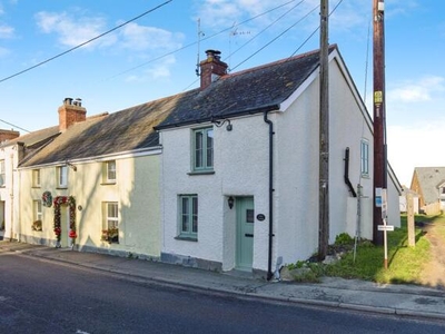2 Bedroom End Of Terrace House For Sale In Wadebridge, Cornwall
