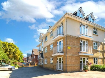 2 Bedroom Flat For Sale In Gloucester Court