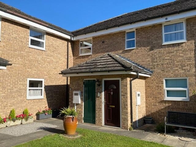2 Bedroom Flat For Sale In Gonerby Hill Foot, Grantham