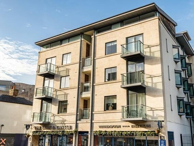 2 Bedroom Flat For Sale In New Road, Oxford