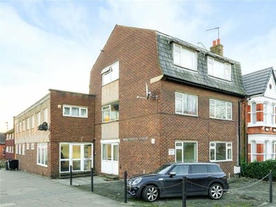 2 Bedroom Flat For Sale In Palmerston Crescent, London