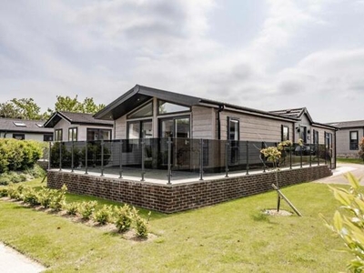 2 Bedroom Lodge For Sale In Suffolk