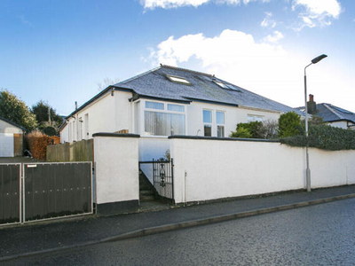 2 Bedroom Semi-detached Bungalow For Sale In Largs