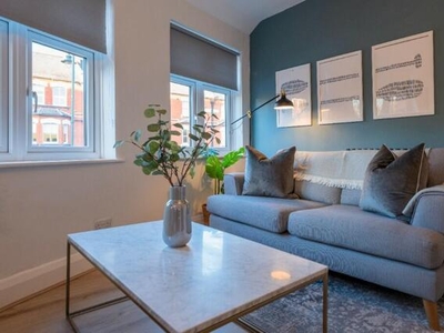 2 Bedroom Serviced Apartment For Rent In Henley-on-thames, Oxfordshire