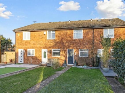 2 Bedroom Terraced House For Sale In Redhill