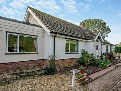 3 Bedroom Bungalow For Sale In Lower Holbrook, Ipswich