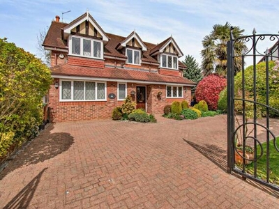 3 Bedroom Detached House For Sale In Pinner