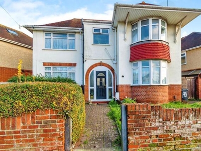 3 Bedroom Detached House For Sale In Southampton