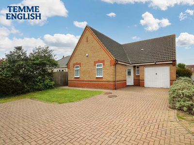 3 Bedroom Detached House For Sale In Steeple View, Essex