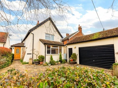 3 Bedroom Detached House For Sale In Wingrave, Aylesbury