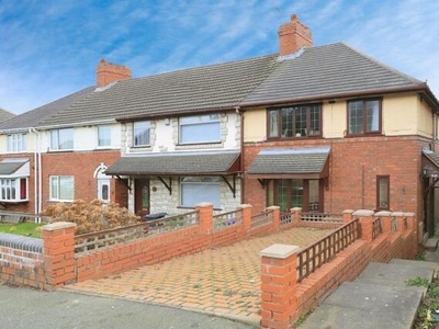 3 Bedroom End Of Terrace House For Sale In Bilston, West Midlands