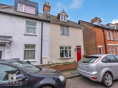 3 Bedroom End Of Terrace House For Sale In Bournemouth
