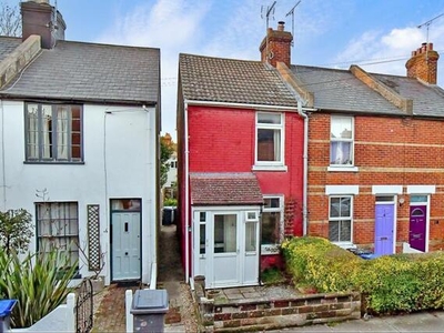 3 Bedroom End Of Terrace House For Sale In Canterbury