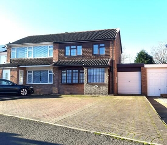 3 Bedroom Semi-detached House For Sale In Tamworth