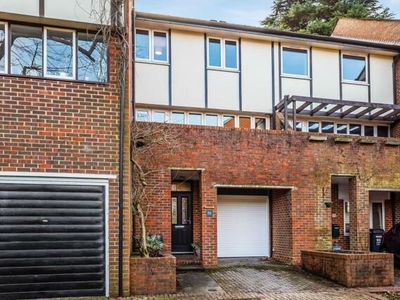 3 Bedroom Terraced House For Sale In Dorking