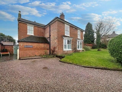 4 Bedroom Detached House For Sale In Bratton, Telford