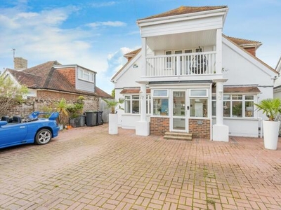 4 Bedroom Detached House For Sale In Hayling Island