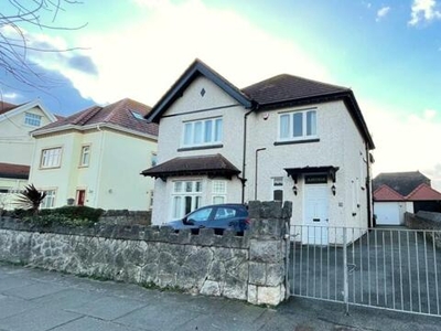 4 Bedroom Detached House For Sale In West Shore