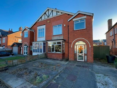 4 Bedroom Semi-detached House For Sale In Birkdale, Southport
