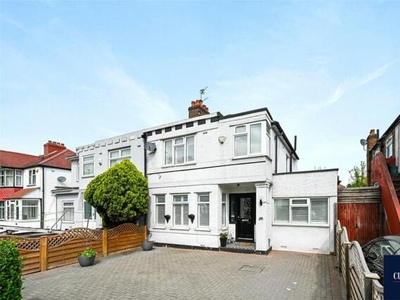 4 Bedroom Semi-detached House For Sale In Perivale, Middlesex
