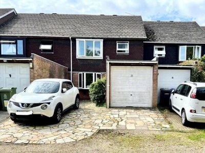 4 Bedroom Terraced House For Sale In Maidenhead