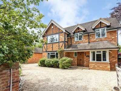 5 Bedroom Detached House For Rent In Maidenhead