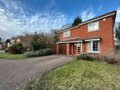 5 Bedroom Detached House For Rent In Solihull, West Midlands